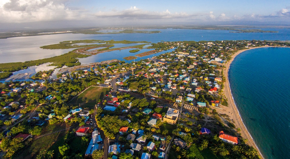 belize city to placencia